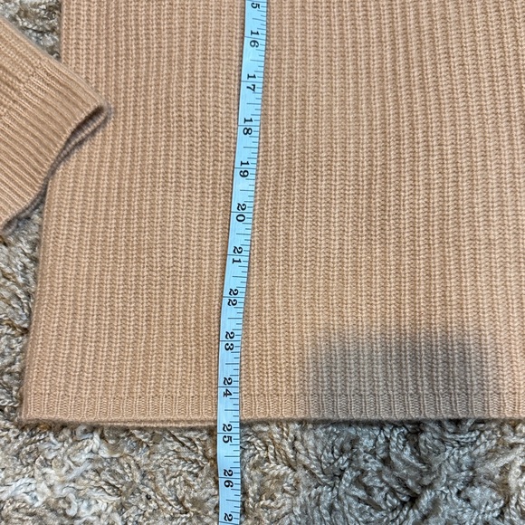 The Cashmere Project Tan Crew Neck Sweater with Black Stitch Accents size Large - Picture 12 of 13